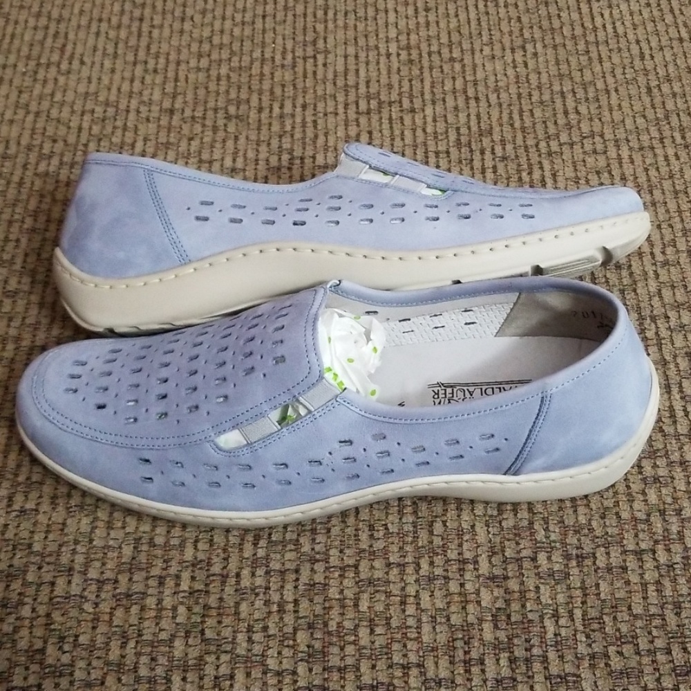 Waldlaufer Janna Walking Slip-on Loafer Size 9 1/2 Lavender color